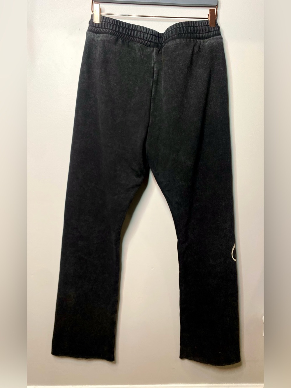 NWT Von Dutch Acid Washed Flare Sweatpant. - Picture 2 of 5